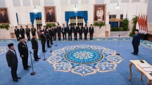 potret-reshuffle-kabinet-merah-putih-prabowo-lantik-pejabat-baru-1777285565365_169