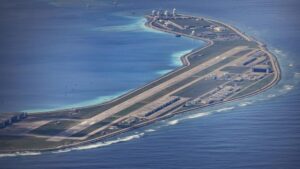 pulau-buatan-di-mischief-reef-kepulauan-spratly-laut-china-selatan-2_169