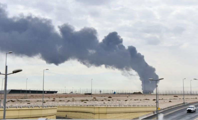 iran serang kuwait anadolu