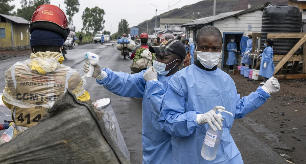 1779700992161_362d1150151t11000l1-ebola-23