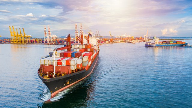 Container,Ship,Carrying,Container,For,Business,Freight,Shipping,Import,And